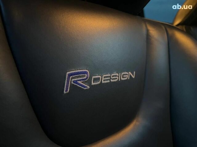 Серый Вольво ХС60, объемом двигателя 2.4 л и пробегом 264 тыс. км за 22290 $, фото 37 на Automoto.ua