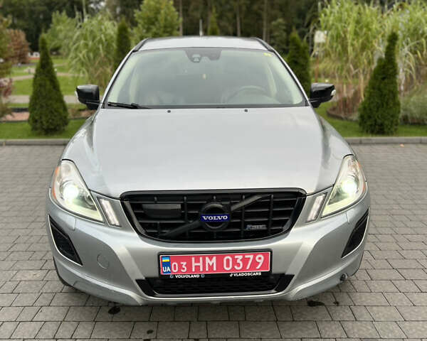 Серый Вольво ХС60, объемом двигателя 2.4 л и пробегом 258 тыс. км за 17590 $, фото 9 на Automoto.ua