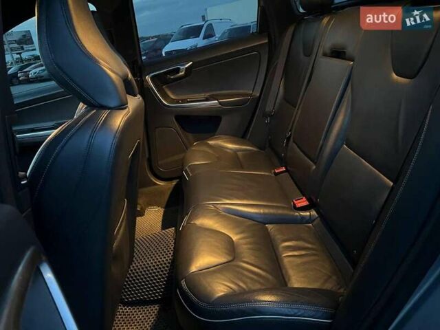 Серый Вольво ХС60, объемом двигателя 2.4 л и пробегом 264 тыс. км за 22290 $, фото 35 на Automoto.ua