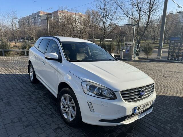 Серый Вольво ХС60, объемом двигателя 1.5 л и пробегом 169 тыс. км за 19000 $, фото 1 на Automoto.ua