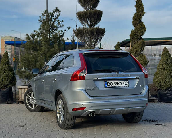Сірий Вольво ХС60, об'ємом двигуна 1.98 л та пробігом 256 тис. км за 16499 $, фото 6 на Automoto.ua