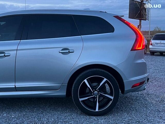 Серый Вольво ХС60, объемом двигателя 2.4 л и пробегом 264 тыс. км за 22290 $, фото 5 на Automoto.ua