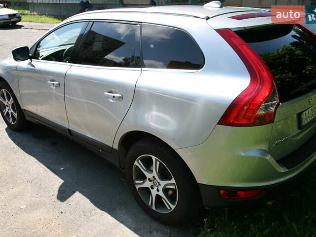 Серый Вольво ХС60, объемом двигателя 2.95 л и пробегом 203 тыс. км за 12300 $, фото 6 на Automoto.ua