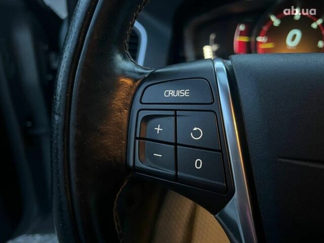 Серый Вольво ХС60, объемом двигателя 2.4 л и пробегом 264 тыс. км за 22290 $, фото 21 на Automoto.ua