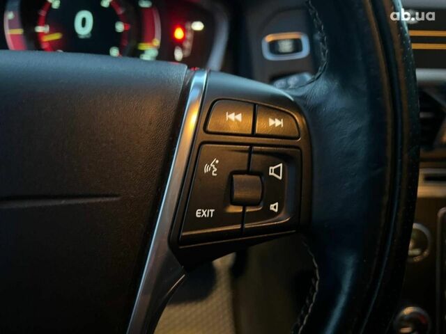 Серый Вольво ХС60, объемом двигателя 2.4 л и пробегом 264 тыс. км за 22290 $, фото 20 на Automoto.ua