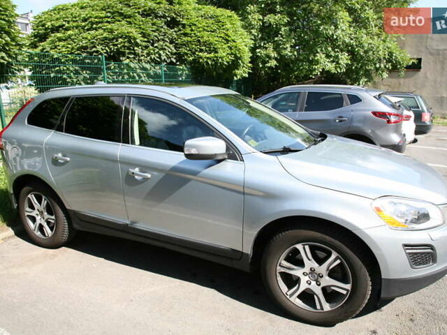 Серый Вольво ХС60, объемом двигателя 2.95 л и пробегом 203 тыс. км за 12300 $, фото 5 на Automoto.ua