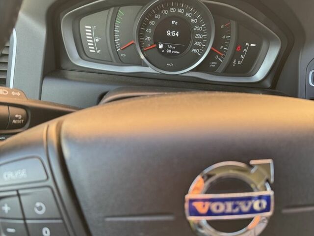 Серый Вольво ХС60, объемом двигателя 1.5 л и пробегом 169 тыс. км за 19000 $, фото 7 на Automoto.ua