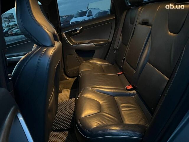 Серый Вольво ХС60, объемом двигателя 2.4 л и пробегом 264 тыс. км за 22290 $, фото 35 на Automoto.ua