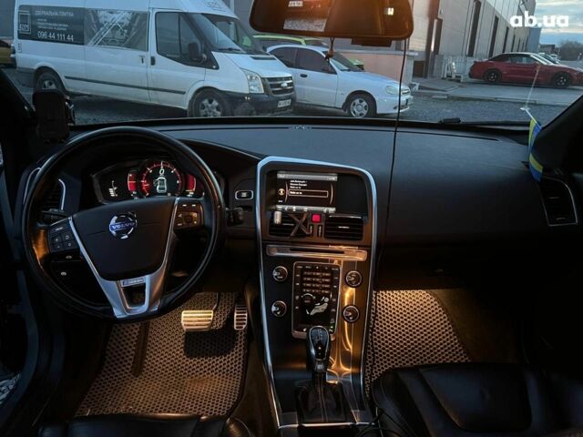 Серый Вольво ХС60, объемом двигателя 2.4 л и пробегом 264 тыс. км за 22290 $, фото 33 на Automoto.ua