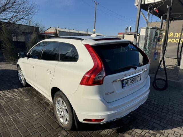 Серый Вольво ХС60, объемом двигателя 1.5 л и пробегом 169 тыс. км за 19000 $, фото 3 на Automoto.ua