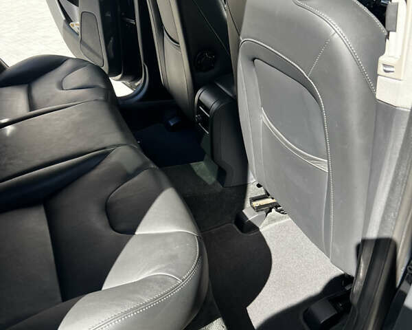 Сірий Вольво ХС60, об'ємом двигуна 1.97 л та пробігом 185 тис. км за 15600 $, фото 18 на Automoto.ua