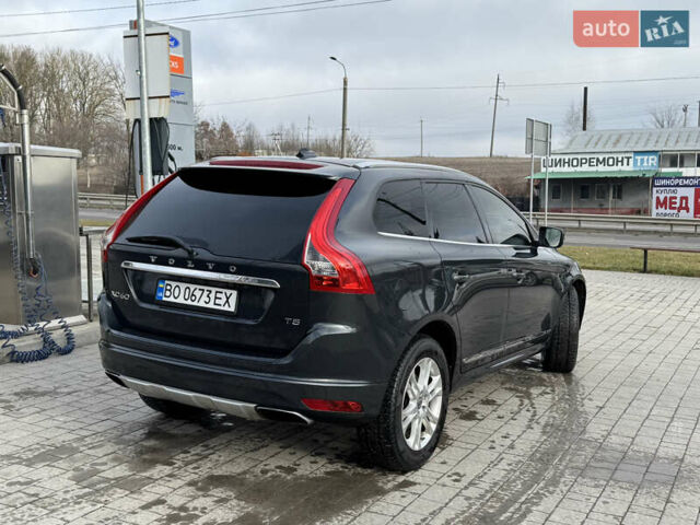 Серый Вольво ХС60, объемом двигателя 1.97 л и пробегом 135 тыс. км за 14500 $, фото 3 на Automoto.ua