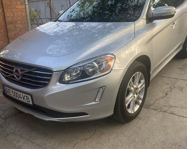 Серый Вольво ХС60, объемом двигателя 2.5 л и пробегом 184 тыс. км за 16500 $, фото 9 на Automoto.ua