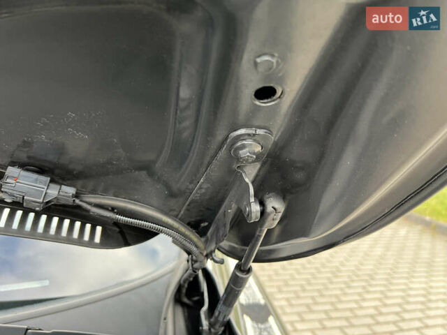 Серый Вольво ХС60, объемом двигателя 2.4 л и пробегом 215 тыс. км за 19900 $, фото 52 на Automoto.ua