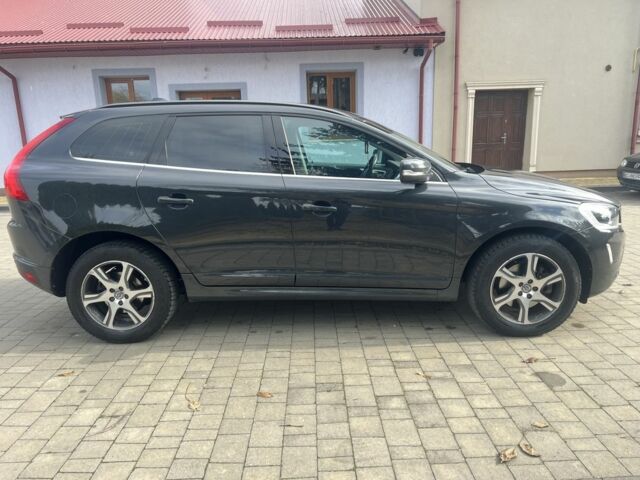 Серый Вольво ХС60, объемом двигателя 2.4 л и пробегом 306 тыс. км за 15300 $, фото 7 на Automoto.ua