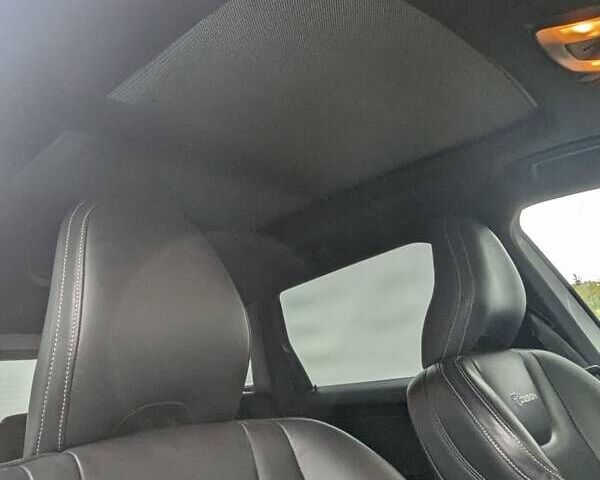 Серый Вольво ХС60, объемом двигателя 2.4 л и пробегом 275 тыс. км за 23000 $, фото 23 на Automoto.ua