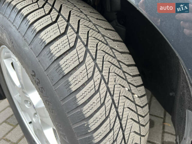 Серый Вольво ХС60, объемом двигателя 2.4 л и пробегом 215 тыс. км за 19900 $, фото 53 на Automoto.ua