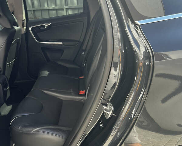 Сірий Вольво ХС60, об'ємом двигуна 1.97 л та пробігом 185 тис. км за 15600 $, фото 12 на Automoto.ua