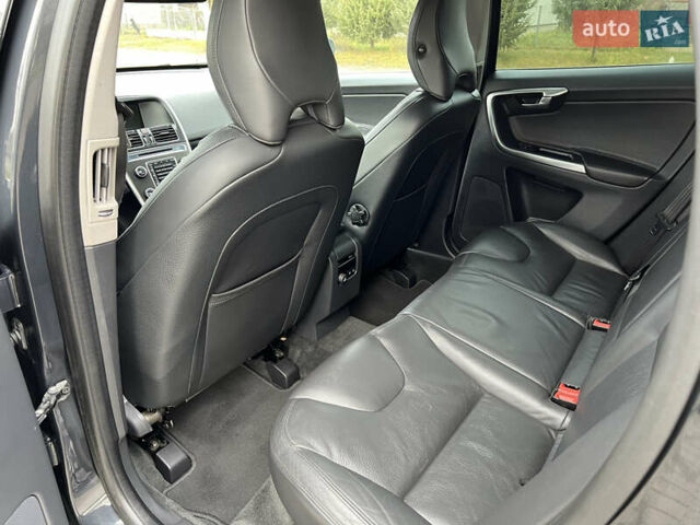 Серый Вольво ХС60, объемом двигателя 2.4 л и пробегом 215 тыс. км за 19900 $, фото 42 на Automoto.ua