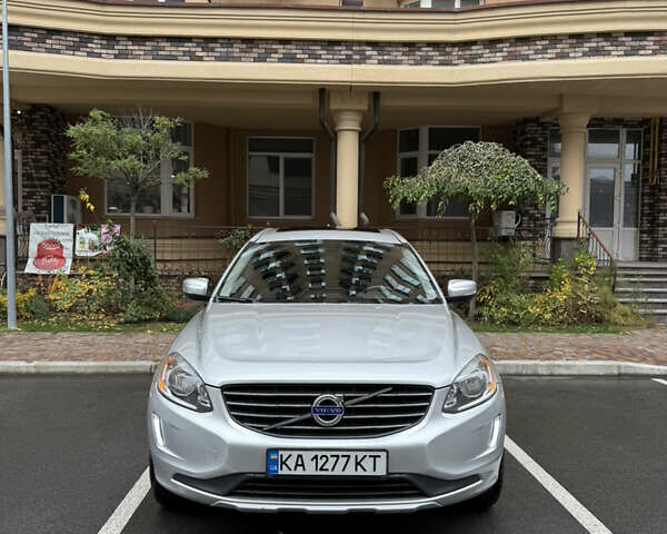 Сірий Вольво ХС60, об'ємом двигуна 1.97 л та пробігом 77 тис. км за 16700 $, фото 2 на Automoto.ua