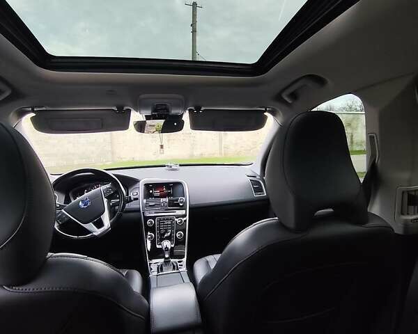 Серый Вольво ХС60, объемом двигателя 2 л и пробегом 175 тыс. км за 15800 $, фото 33 на Automoto.ua