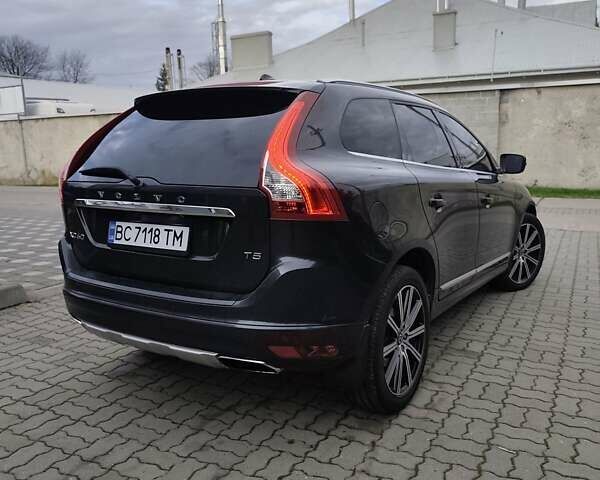 Серый Вольво ХС60, объемом двигателя 2 л и пробегом 175 тыс. км за 15800 $, фото 23 на Automoto.ua