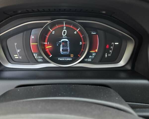 Серый Вольво ХС60, объемом двигателя 2.4 л и пробегом 190 тыс. км за 18900 $, фото 15 на Automoto.ua
