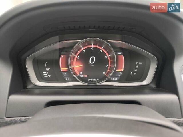 Серый Вольво ХС60, объемом двигателя 2 л и пробегом 175 тыс. км за 15800 $, фото 11 на Automoto.ua