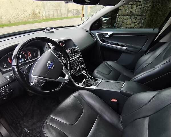 Серый Вольво ХС60, объемом двигателя 2 л и пробегом 175 тыс. км за 15800 $, фото 26 на Automoto.ua