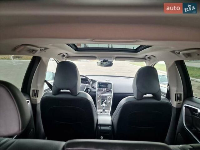 Серый Вольво ХС60, объемом двигателя 2.5 л и пробегом 210 тыс. км за 15900 $, фото 26 на Automoto.ua