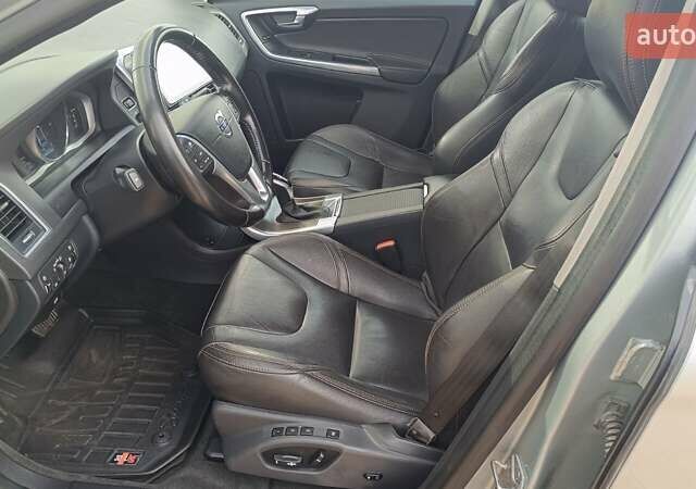 Серый Вольво ХС60, объемом двигателя 1.97 л и пробегом 173 тыс. км за 19538 $, фото 10 на Automoto.ua