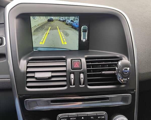 Серый Вольво ХС60, объемом двигателя 2 л и пробегом 175 тыс. км за 15800 $, фото 12 на Automoto.ua