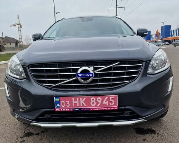 Серый Вольво ХС60, объемом двигателя 2.5 л и пробегом 210 тыс. км за 15900 $, фото 4 на Automoto.ua