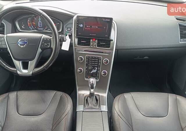 Серый Вольво ХС60, объемом двигателя 1.97 л и пробегом 173 тыс. км за 19538 $, фото 7 на Automoto.ua