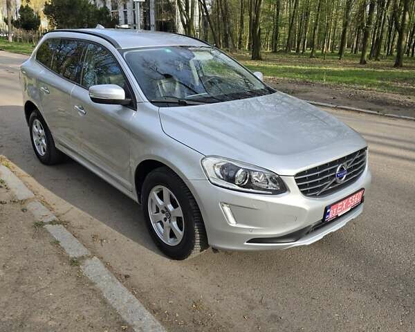Серый Вольво ХС60, объемом двигателя 2.4 л и пробегом 190 тыс. км за 18900 $, фото 9 на Automoto.ua