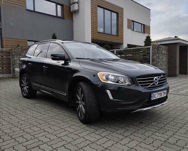 Серый Вольво ХС60, объемом двигателя 2 л и пробегом 175 тыс. км за 15800 $, фото 3 на Automoto.ua