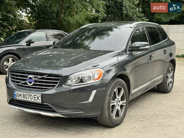 Сірий Вольво ХС60, об'ємом двигуна 3 л та пробігом 209 тис. км за 15800 $, фото 2 на Automoto.ua