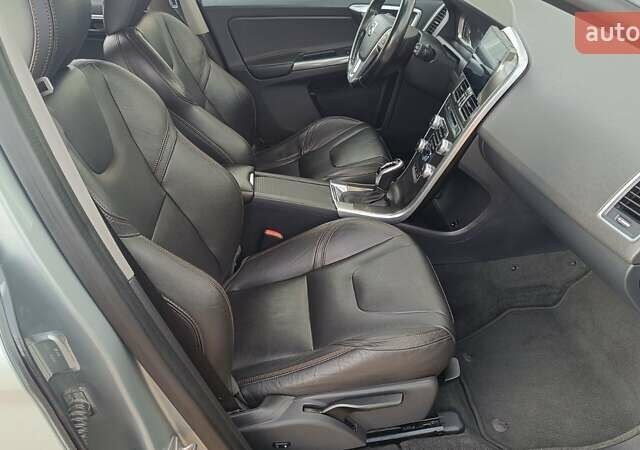 Серый Вольво ХС60, объемом двигателя 1.97 л и пробегом 173 тыс. км за 19538 $, фото 5 на Automoto.ua