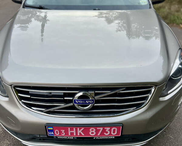 Вольво ХС60 2015 в Луцке на Automoto.ua Серый Вольво ХС60, объемом двигателя 2 л и пробегом 238 тыс. км за 15290 $, фото 12 на Automoto.ua