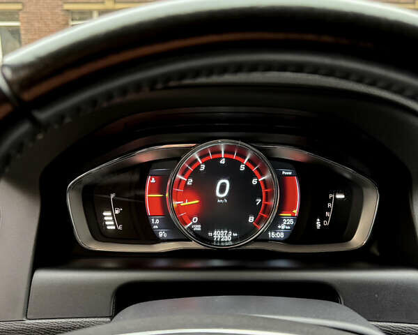 Сірий Вольво ХС60, об'ємом двигуна 1.97 л та пробігом 77 тис. км за 16700 $, фото 20 на Automoto.ua