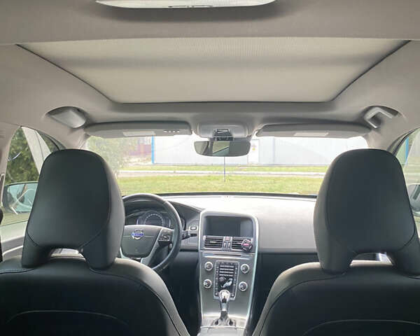 Серый Вольво ХС60, объемом двигателя 1.97 л и пробегом 134 тыс. км за 18000 $, фото 16 на Automoto.ua