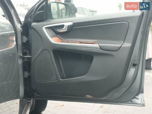 Серый Вольво ХС60, объемом двигателя 1.97 л и пробегом 239 тыс. км за 22990 $, фото 33 на Automoto.ua