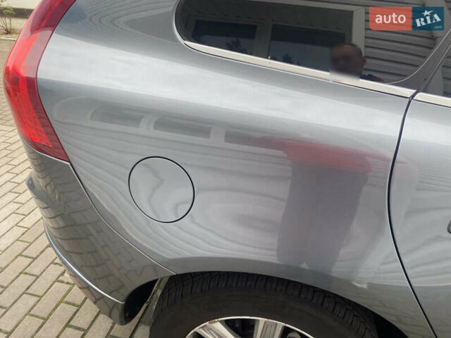 Серый Вольво ХС60, объемом двигателя 1.97 л и пробегом 250 тыс. км за 15900 $, фото 12 на Automoto.ua