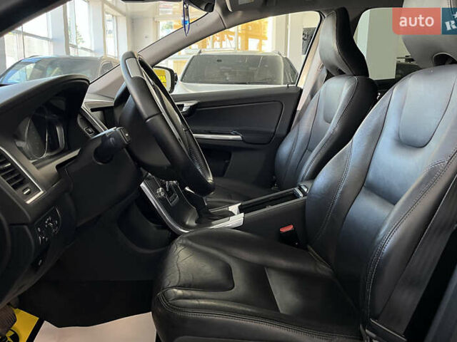 Сірий Вольво ХС60, об'ємом двигуна 1.97 л та пробігом 175 тис. км за 16300 $, фото 18 на Automoto.ua