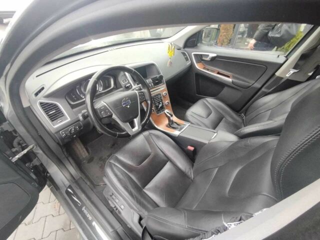 Серый Вольво ХС60, объемом двигателя 2 л и пробегом 239 тыс. км за 22990 $, фото 21 на Automoto.ua