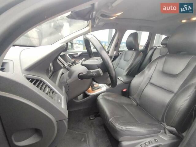 Серый Вольво ХС60, объемом двигателя 1.97 л и пробегом 239 тыс. км за 22990 $, фото 49 на Automoto.ua