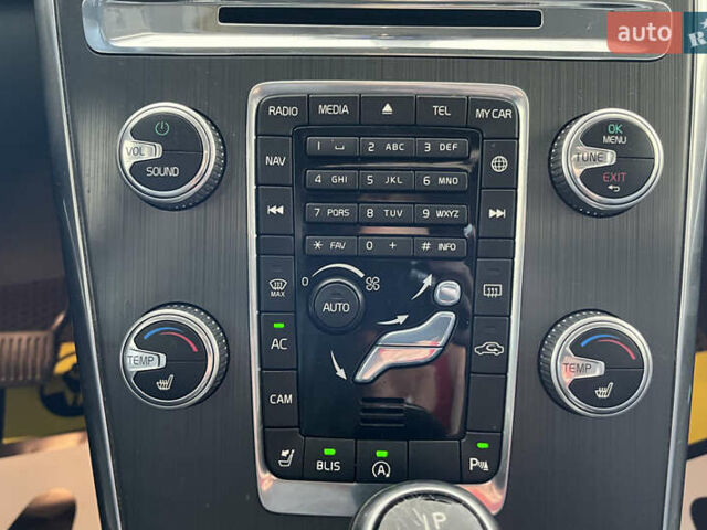 Сірий Вольво ХС60, об'ємом двигуна 1.97 л та пробігом 175 тис. км за 16300 $, фото 27 на Automoto.ua