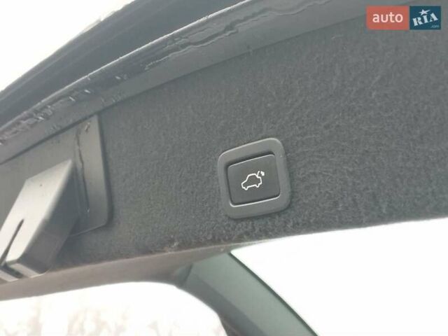 Серый Вольво ХС60, объемом двигателя 1.97 л и пробегом 239 тыс. км за 22990 $, фото 24 на Automoto.ua
