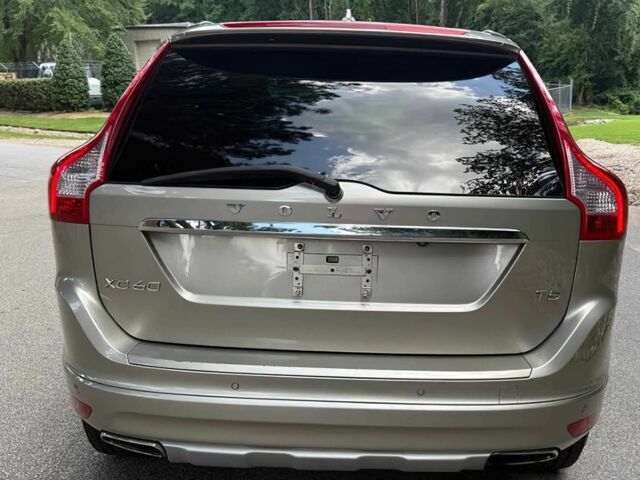 Серый Вольво ХС60, объемом двигателя 2 л и пробегом 75 тыс. км за 4000 $, фото 5 на Automoto.ua