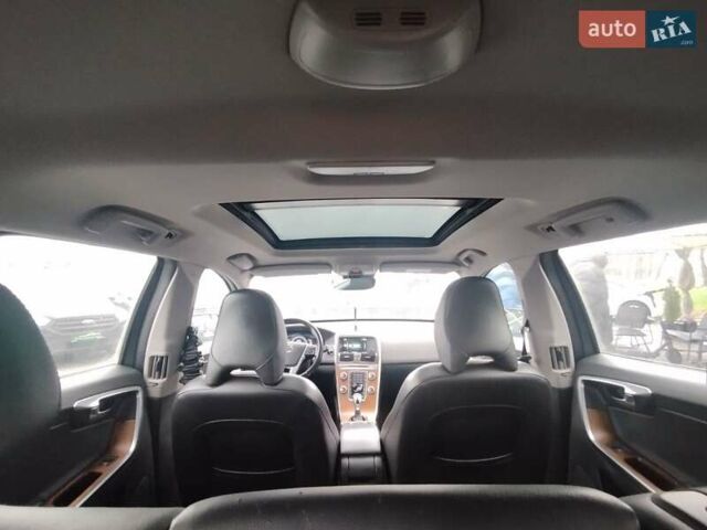 Серый Вольво ХС60, объемом двигателя 1.97 л и пробегом 239 тыс. км за 22990 $, фото 52 на Automoto.ua